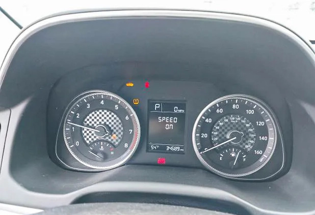 Hyundai Elantra cena 45000 przebieg: 55826, rok produkcji 2018 z Bobowa małe 154